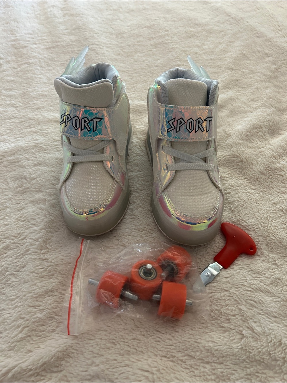 Sporto Kids Iridescent White & Silver High-Top Roller Sneakers